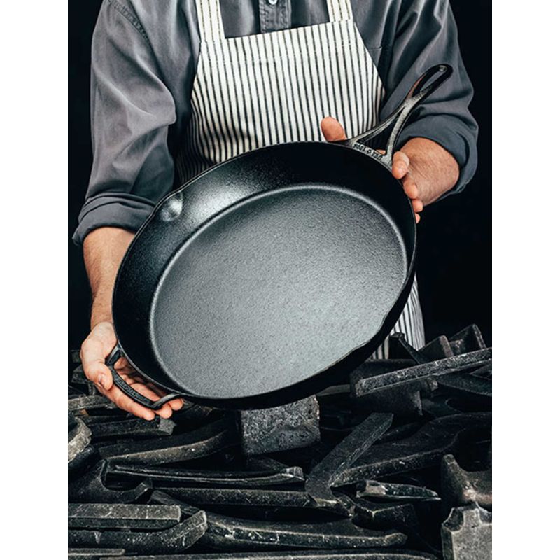 Tigaie adanca rotunda din fonta cu maner triplu asezonata Lodge Blacklock 37 cm L-BL10SK - 7