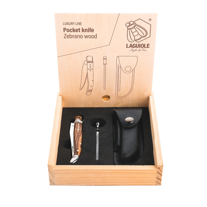 Set cutit de buzunar cu ascutitoare si husa de piele Laguiole Style de Vie Luxury Line ZAKMLEERZEBRANO - 1 Set cutit de buzunar cu ascutitoare si husa de piele Laguiole Style de Vie Luxury Line ZAKMLEERZEBRANO - 1