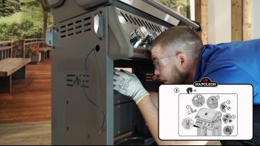 Napoleon Rogue® 525 SIB Assembly Video